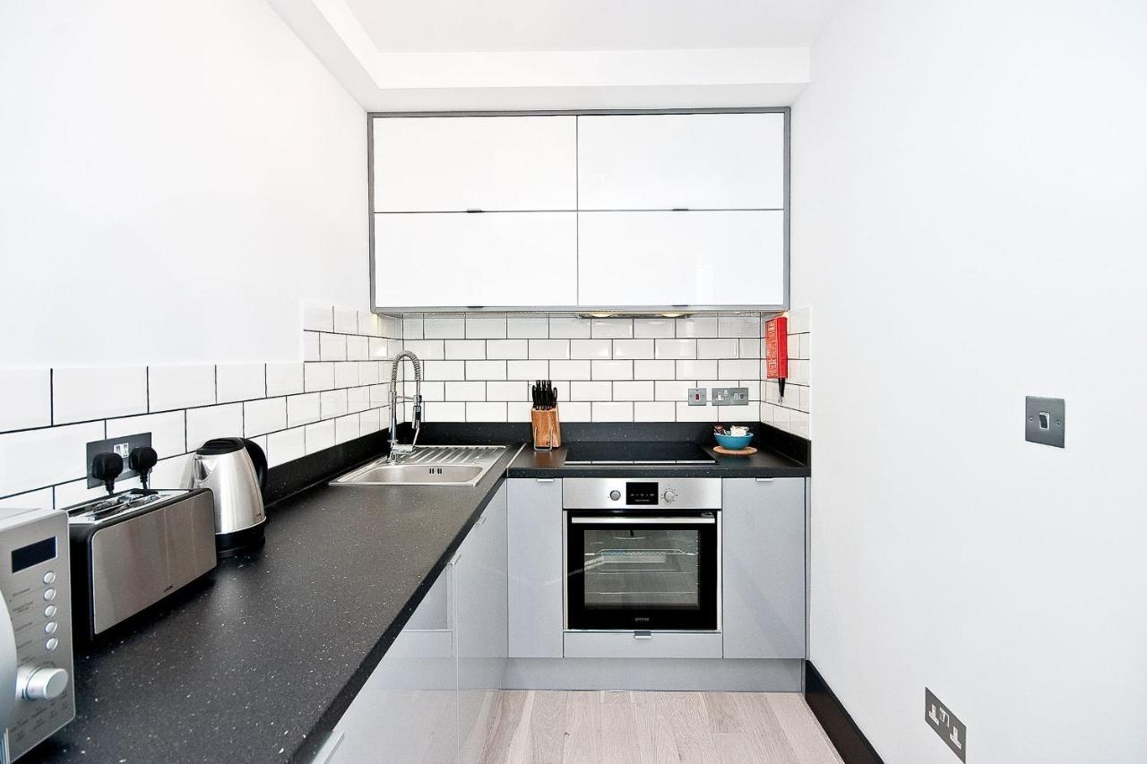 Heinze Flat 402 - One Bedroom Fourth Floor Flat By City Living London Exterior photo